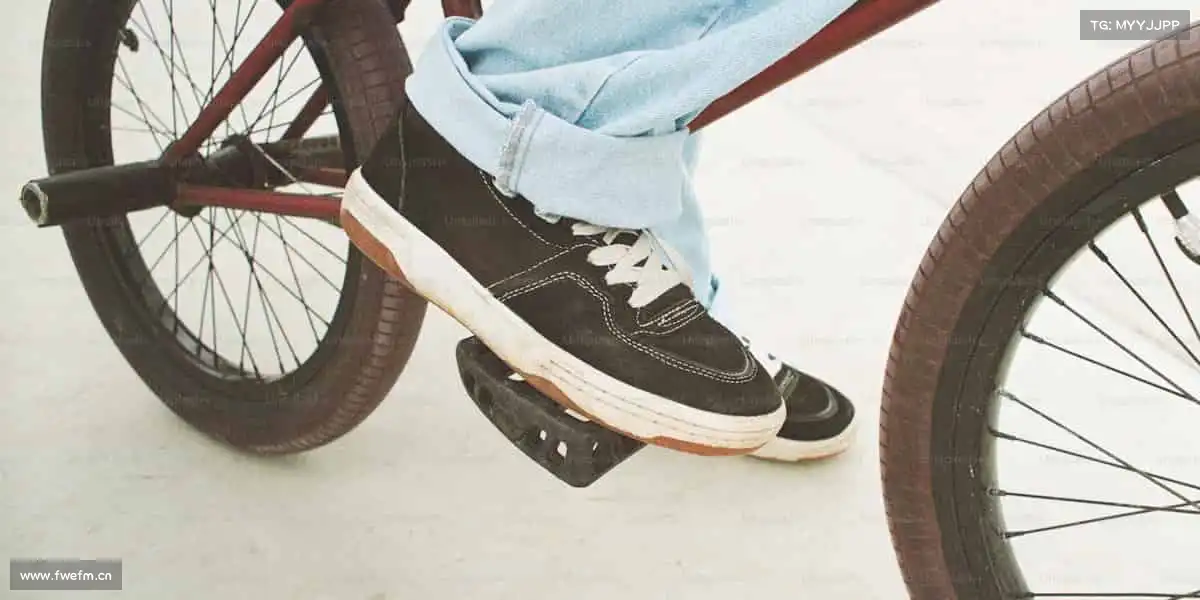 <strong>国内永久免费crm系统网站几岁入口</strong>🌟 以镜头为笔，以时光为卷，书写不落幕的影视精彩